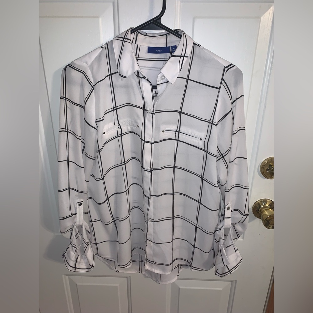 White plaid button up blouse